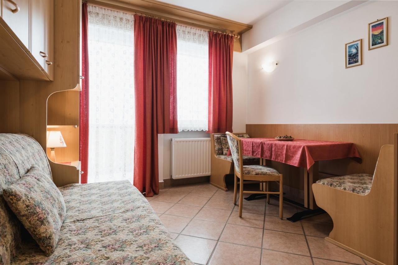 Apparthotel Sellaronda Arabba Exteriör bild